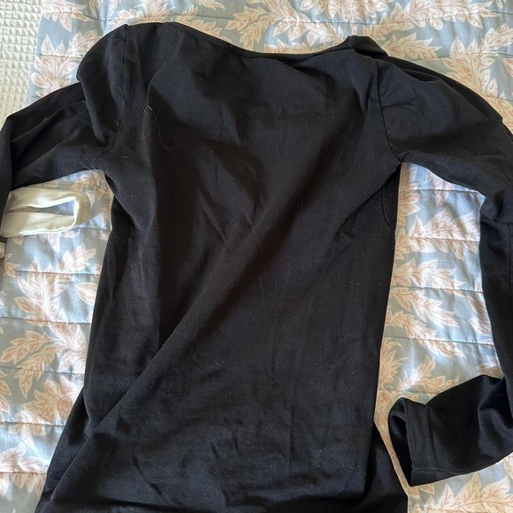 BEBE vintage long sleeve - Picture 4 of 4